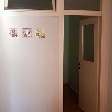 Apartment Viktor,Parking Osijek Zewnętrze zdjęcie