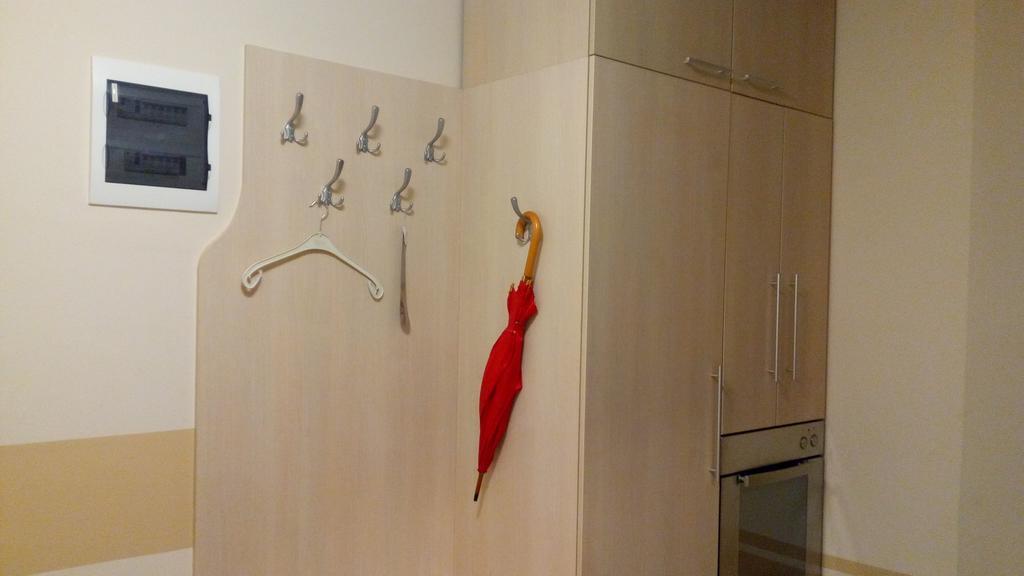 Apartment Viktor,Parking Osijek Zewnętrze zdjęcie